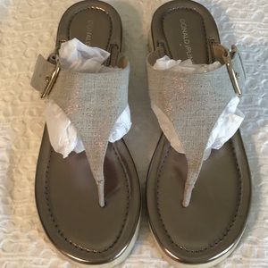 Donald Pliner Sandal